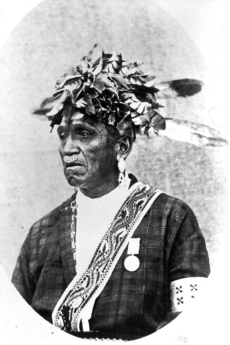 Black and white image of 1870s Seneca Gustoweh worn by Solomon O’Bail.