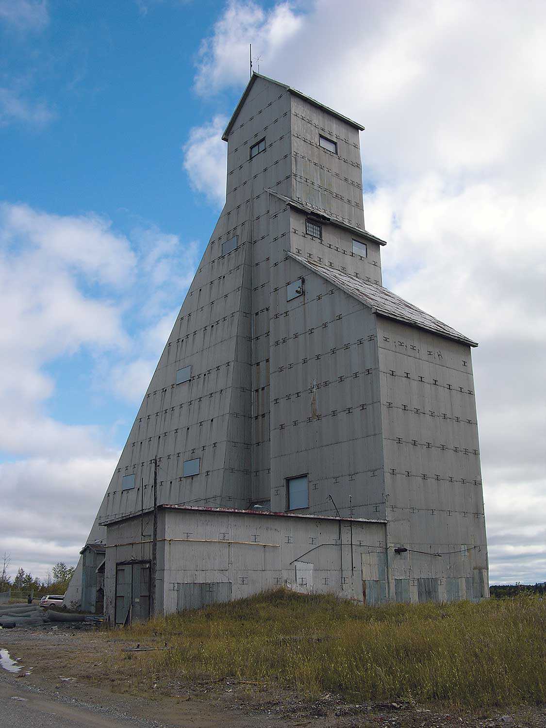 McIntyre Mine Headframe, Timmins