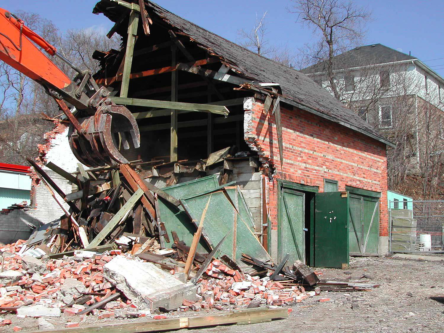 Demolition of the Palmer Livery Building, Cambridge, March 27, 2007 (Photo courtesy of Ken Hoyle)