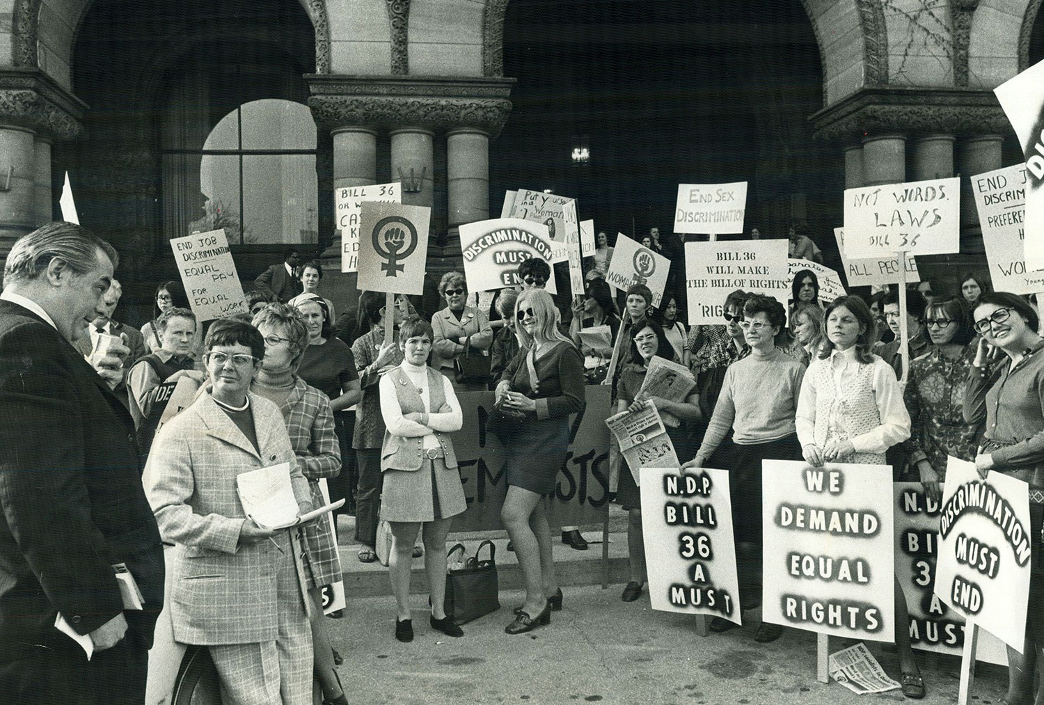 Members of the Voice of Women, Women’s Liberation Movement, New Feminists and Young Socialists demonstrated at Queen’s Park in April 1970, asking support for a bill to ensure that women get equal pay for equal work. (Photo: Dick Darrell/ Toronto Star via Getty Images).