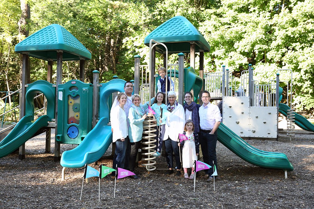 Premier Kathleen Wynne with her family in Sherwood Park. From left to right: Jessica, Stan, Kathleen, Olivia, Hugh, Jane, Maggie, Claire and Chris. Photo courtesy of Premier Kathleen Wynne.