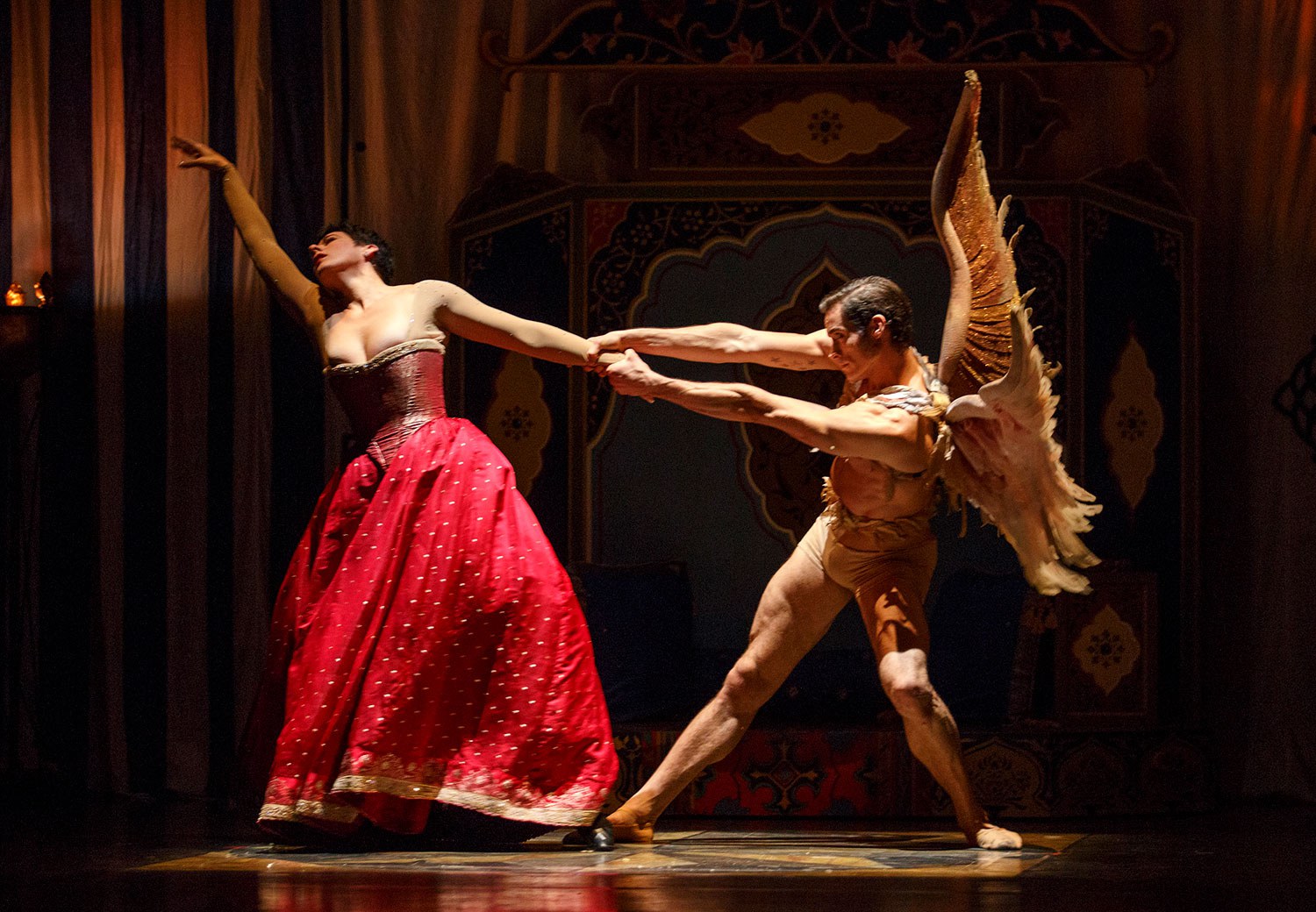 Scene from Armide (Photo courtesy of Opera Atelier. Credit: Bruce Zinger)