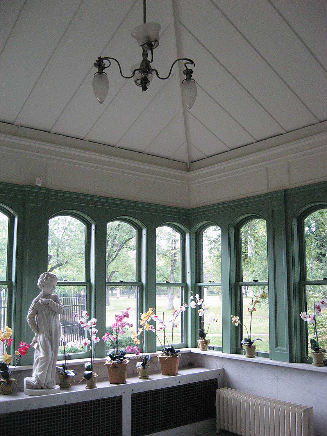 Willistead Manor, interior, designed by Albert Kahn (Photo courtesy of Pat Malicki)