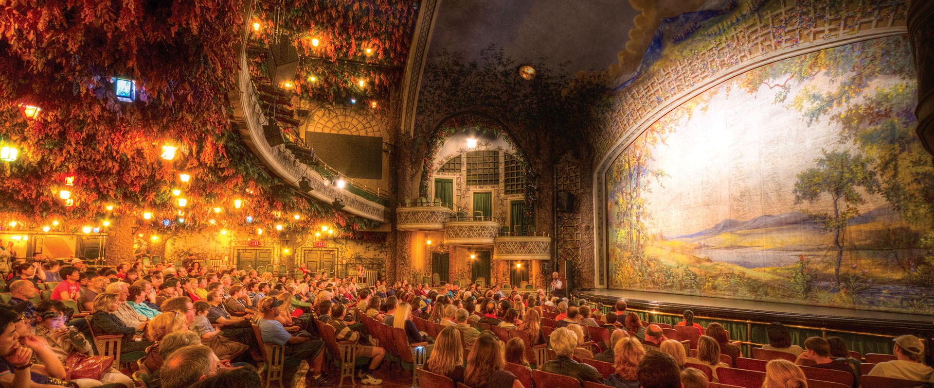 Inside the Winter Garden Theatre (Photo: Josh McSweeney)
